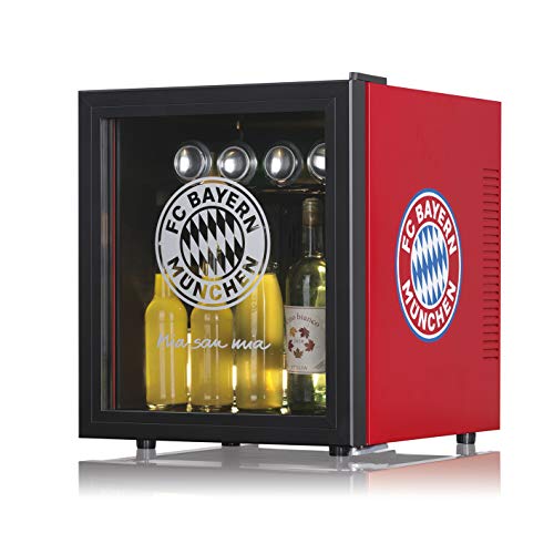 Bayern München Mini Kühlschrank 48 Liter | Ohne Gefrierfach, Freistehend, mit Glastür, unterwegs und im Auto verwendbar | Temperaturbereich 5-12 °C [68 Watt]